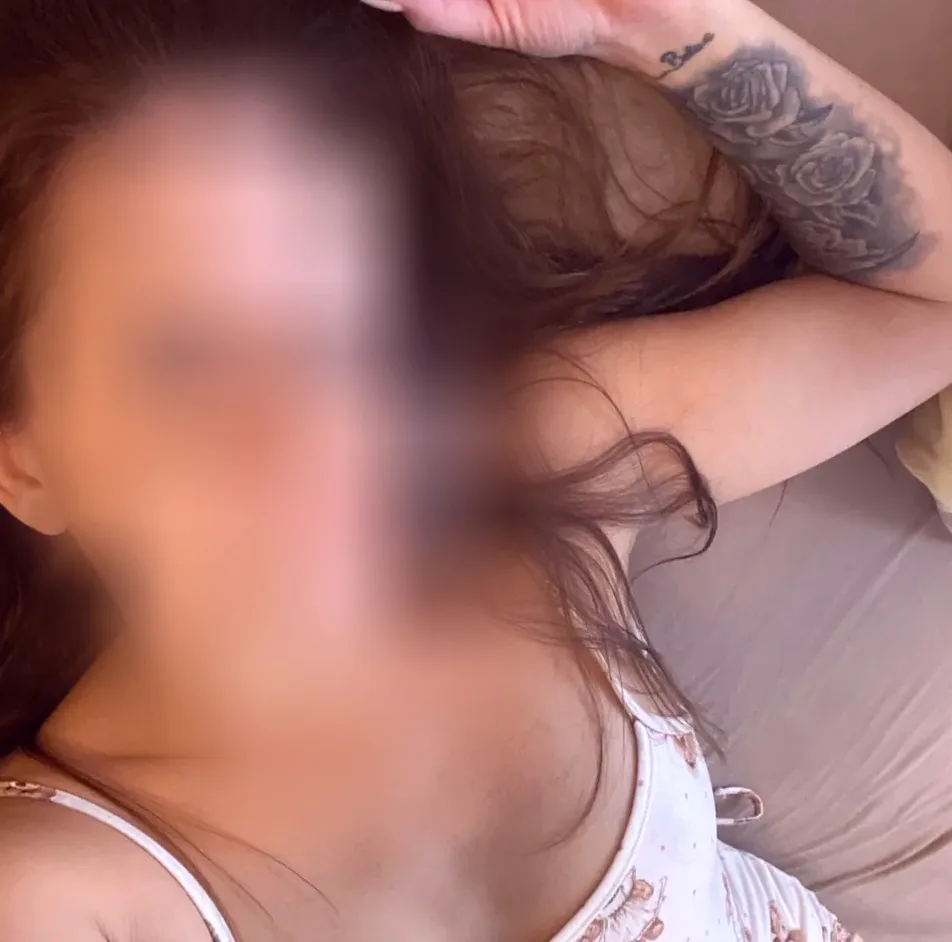 Anja, 25