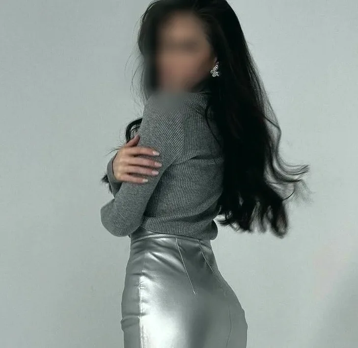 Elisa, 20