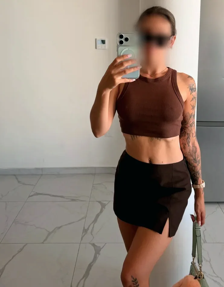 Hanna, 31