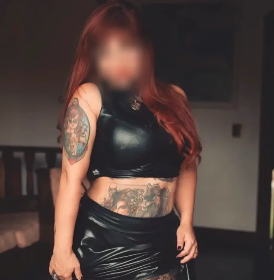 Ida, 25